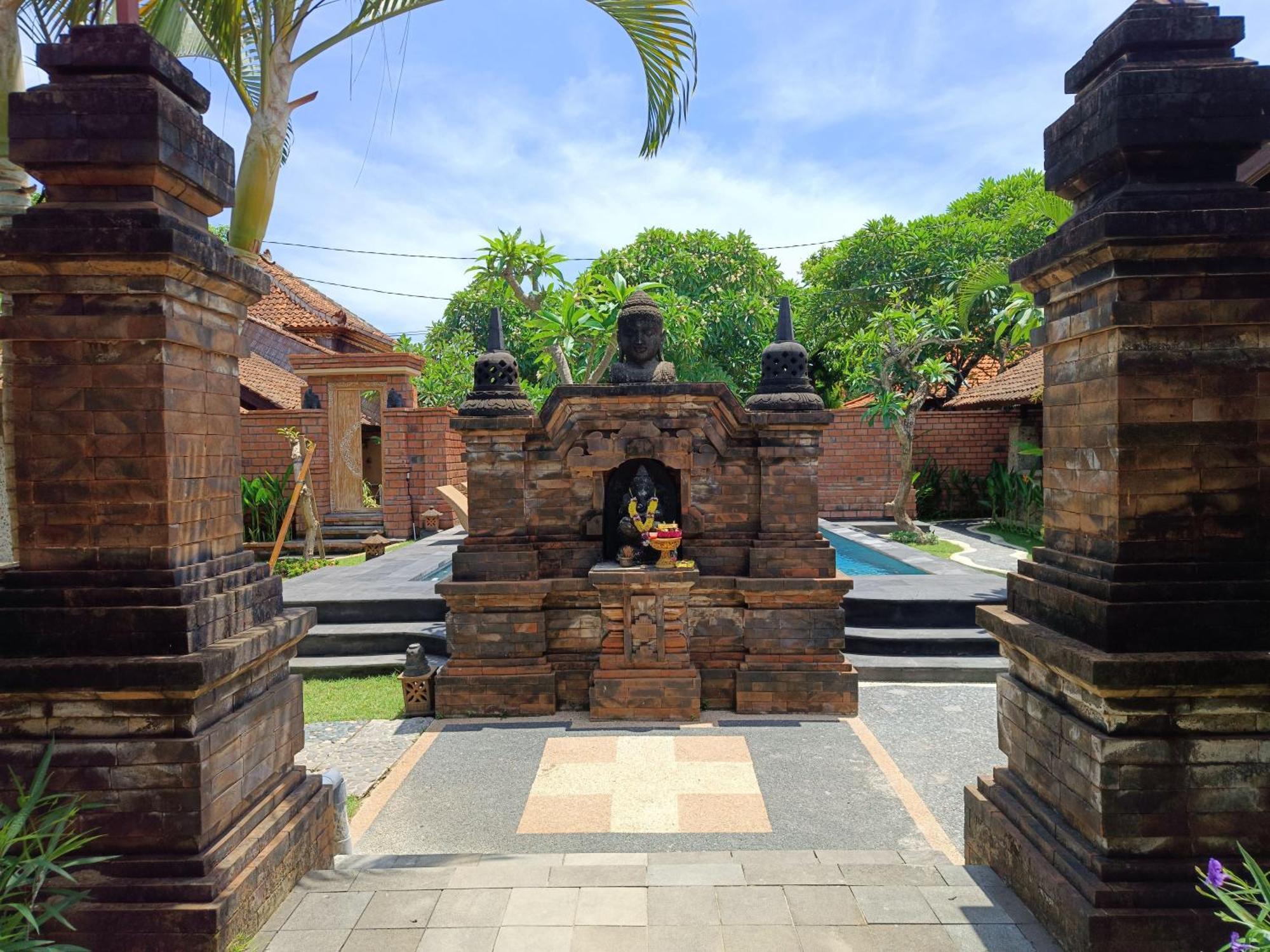 Mahe Garden Inn And Villas By Kamara Kuta  Ngoại thất bức ảnh
